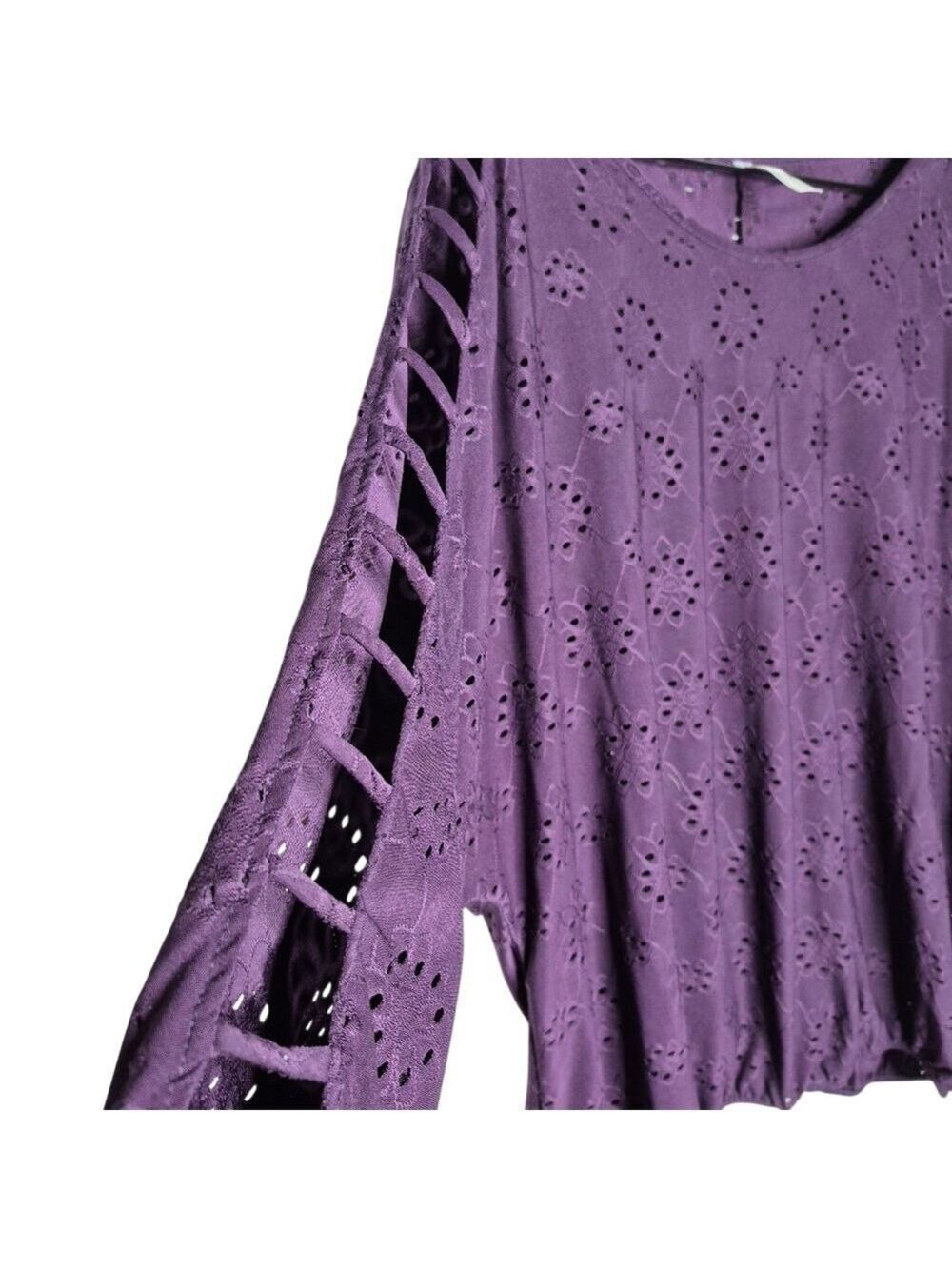 PerSeption Women Plum Eyelet Ladder-Sleeve Top 3X - Picture 3 of 6